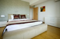 Apartament Ultra Modern in regim hotelier Mamaia 2011 (A43)