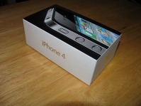 Cumpar Nou Apple iPhone 4 32GB la   300usd (Cumpara 2   i s   ob  in   1